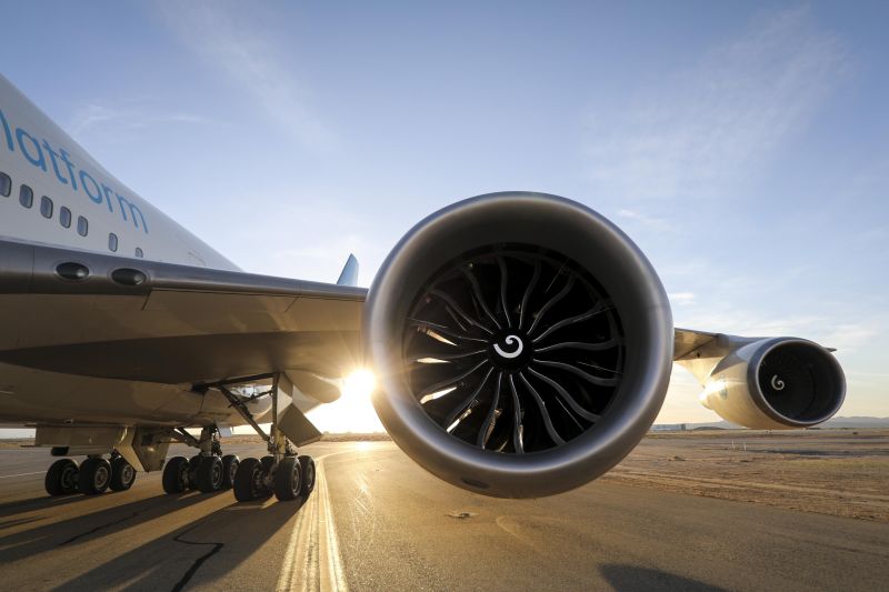Even  before  the  Farnborough  Airshow  took off  ,  Lufthansa  placed  an  order of 18  GE9X  and  GE90  engines  to  power  its  Boeing 777 freighters.