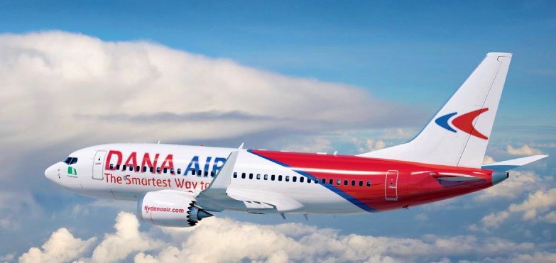 Passengers  damaged  Dana Air  Counter  due  to  Cancelled  flights  owing  to  the  suspension  of  carrier’s  Air Transport Licence (ATL)  and  Air Operator Certificate (AOC) !