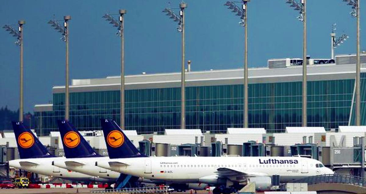 Disruptions !  After failed negotiations , German  trade  union Verdi  called on  Lufthansa  workers  to  take  part  in  the 