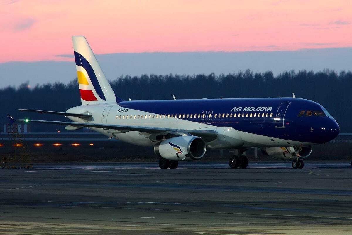 Moldova's civil aviation authority prohibited  Air Moldova  and  other  national  carriers  from  restarting  Russia  flights !