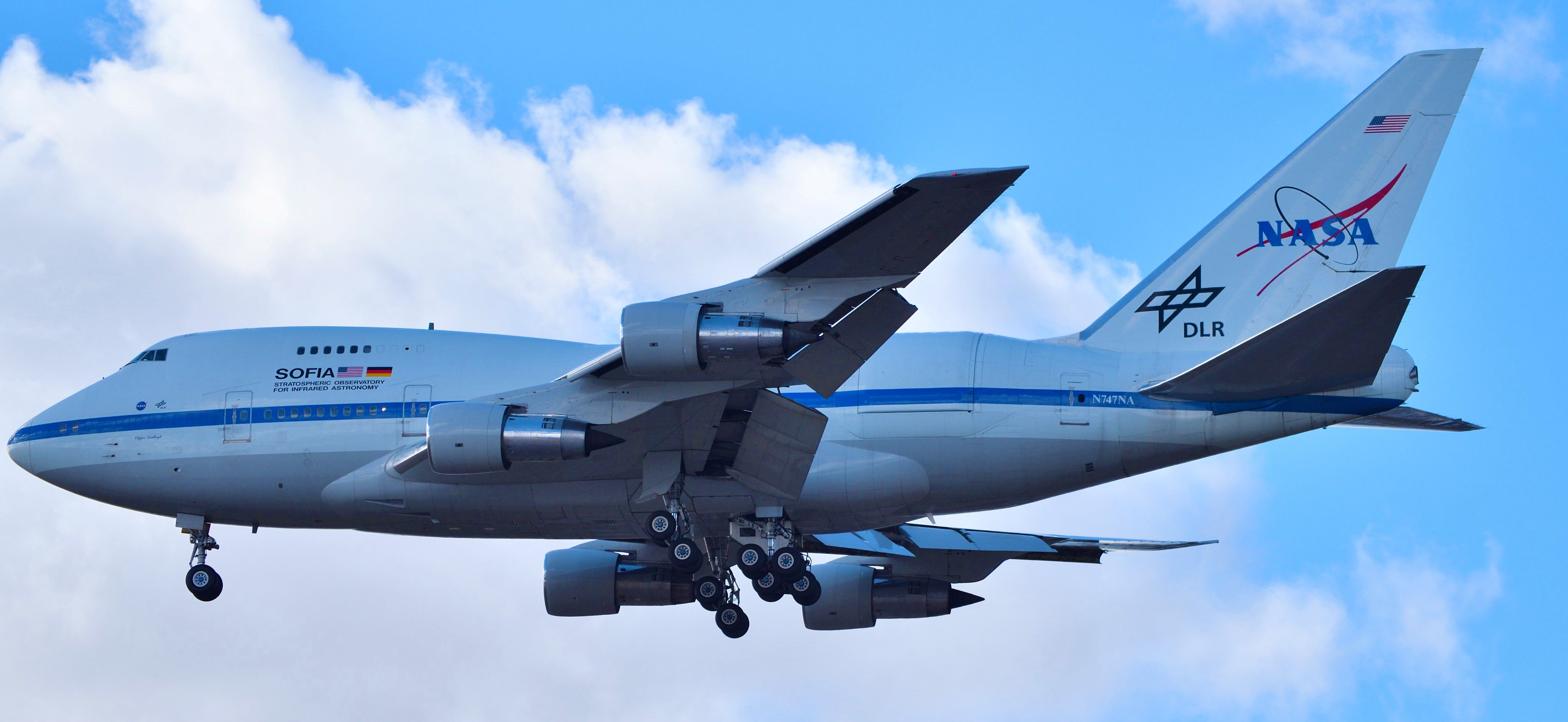 SOFIA (Stratospheric Observatory for Infrared Astronomy)  took off  for  One last  time  ,  Pima Air & Space Museum is the New Home !