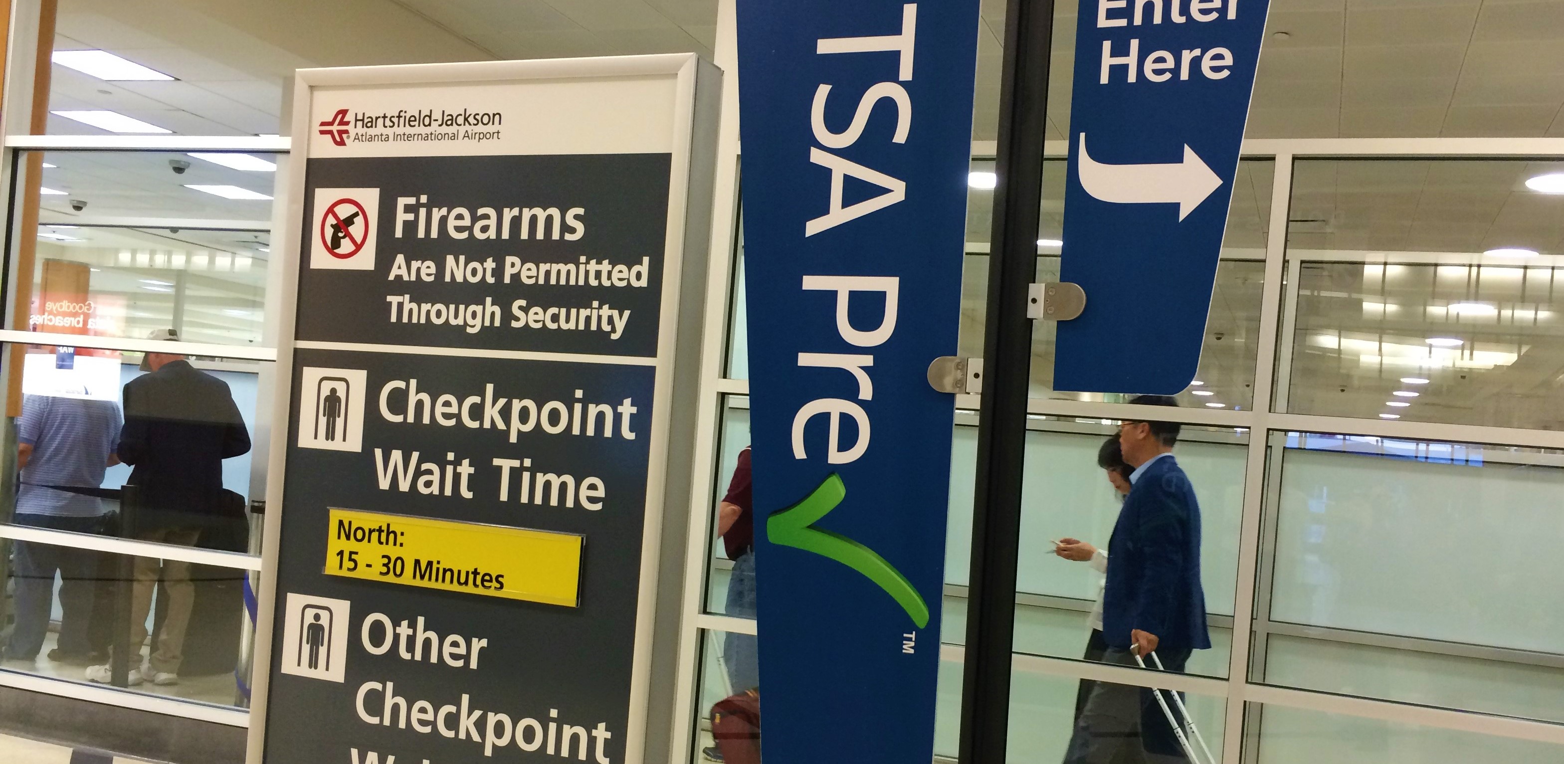 TSA  Confiscated  6,300 Guns  At  America's  Airports  In  2022 ,  88%  Were  Loaded  ,  Fines  To  Reach  Upto  $14,950 .