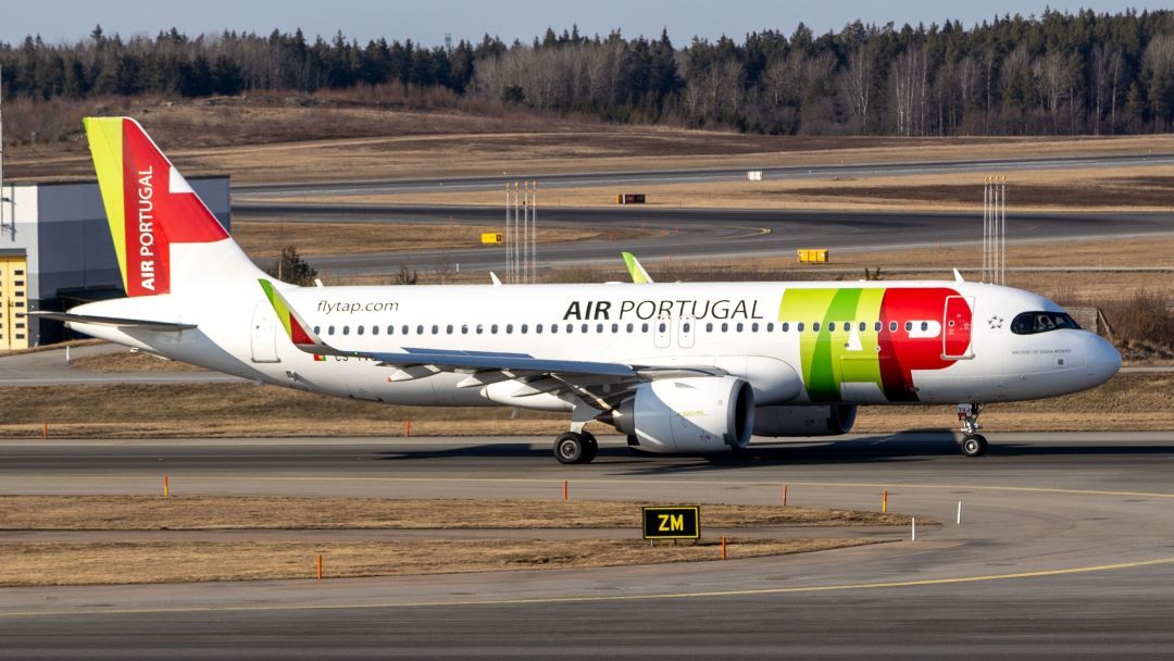 Portuguese Government dismissed TAP Air Portugal chairman, CEO  For Scandalous  Severance Payment of €500,000 to a former board member.