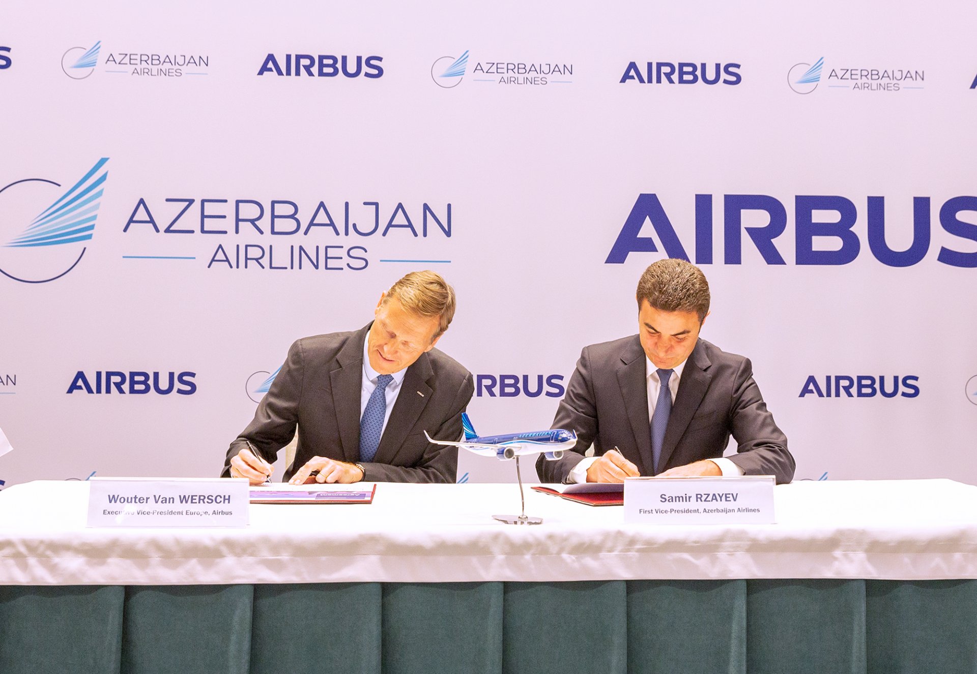 Azerbaijan Airlines to get Twelve new Airbus A320neo family aircraft, Service Entry from 2028.