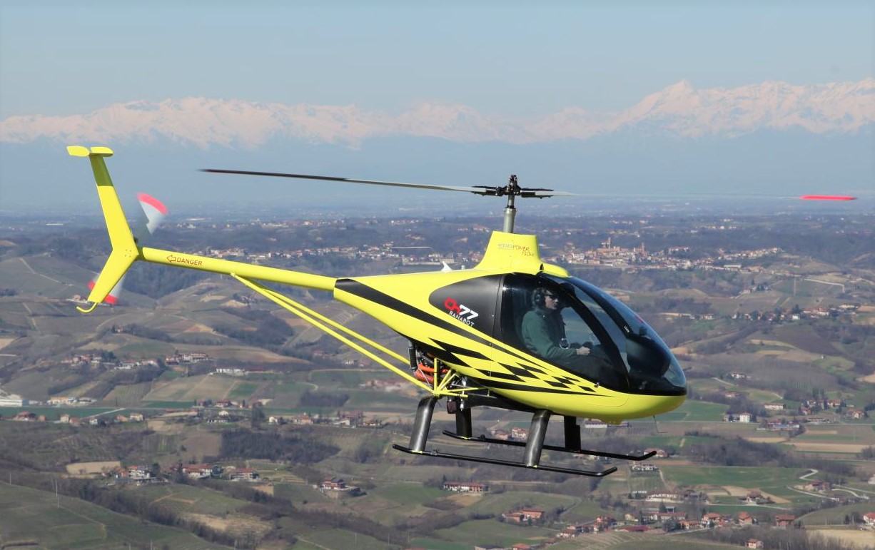 An Ultralight  recreational  two-seater  Heli-Sport CH-77  Ranabot crashed  killing two at  Dobrichovice, Prague (West).