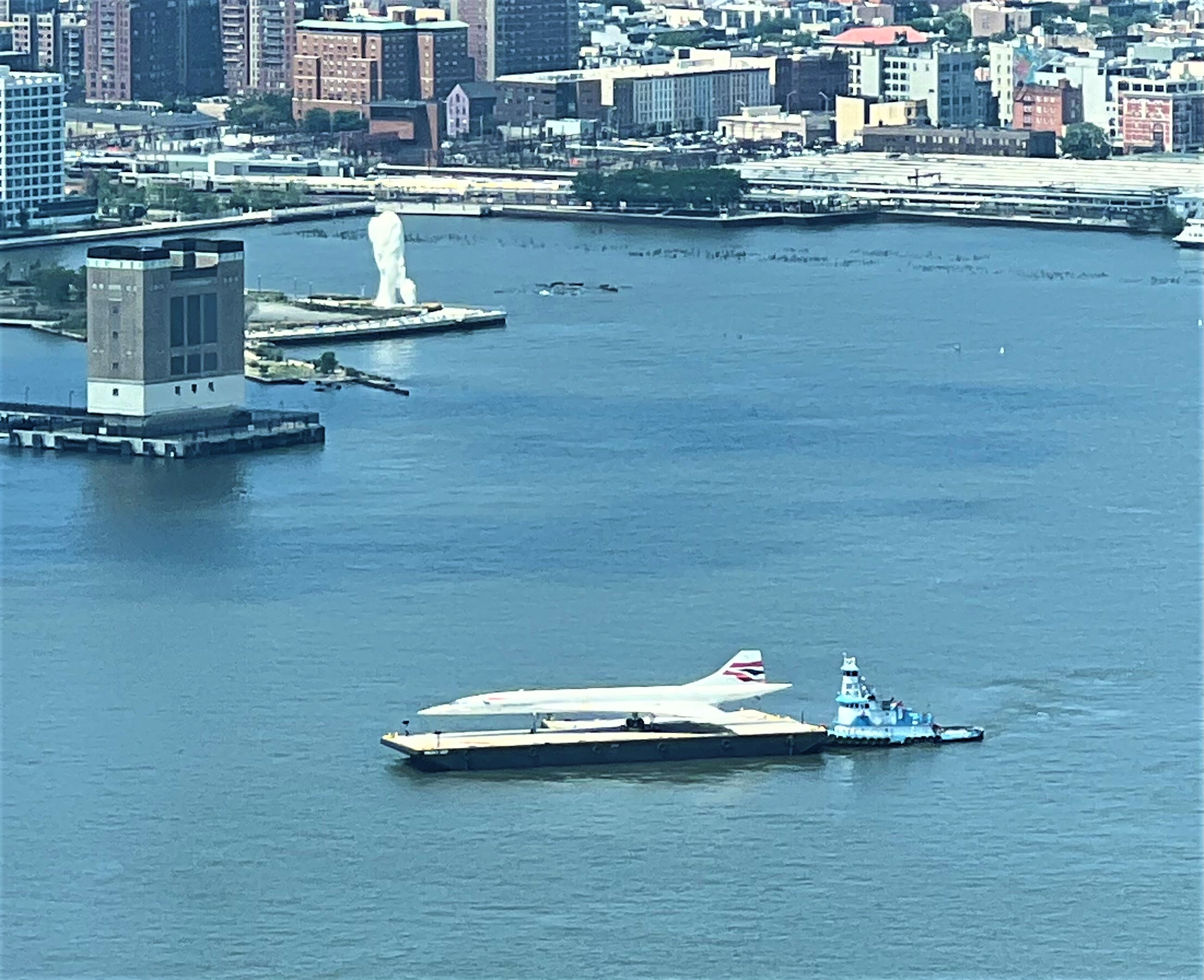 British Airways  Concorde took  a  Slow boat  from  Intrepid  Museum  for  Restoration  in  Brooklyn.