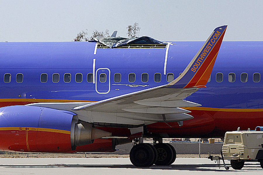 This Day in the  Aviation  History  -  On  April 1, 2011 , Southwest  Airlines  Flight 812  suffered rapid depressurization due structural failure.