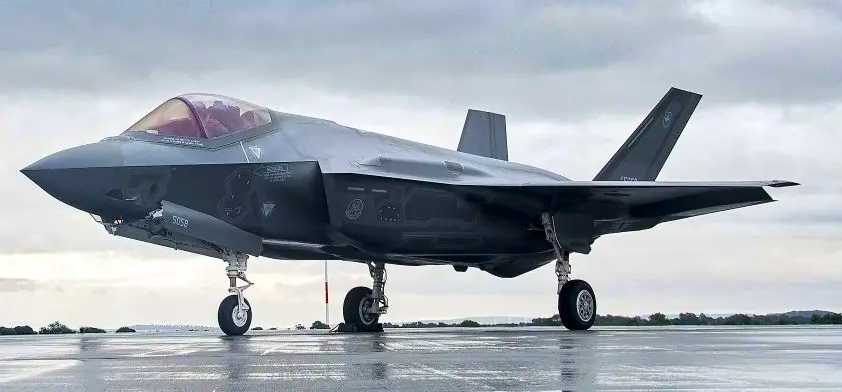Valued  $6.6 billion , Czech Republic  Signed  An  Agreement  With  The  U.S. To  Acquire  24  F-35 Lightning II Jets.