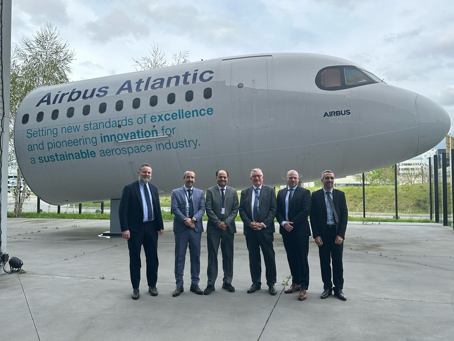 Indian Mahindra Aerostructures  and  Airbus Atlantic  have  signed a multi-year contract  for  the  production of  aircraft  components  including  A320 family parts.