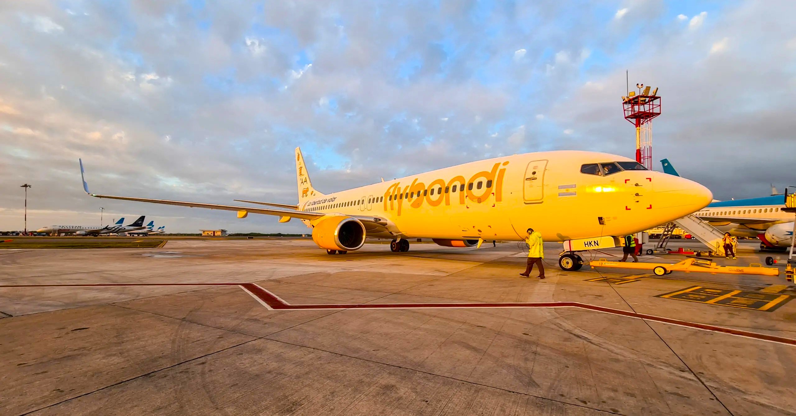 “Hostages of a Union”, Flybondi had to move its operation to Ezeiza due to forceful measures at Aeroparque.