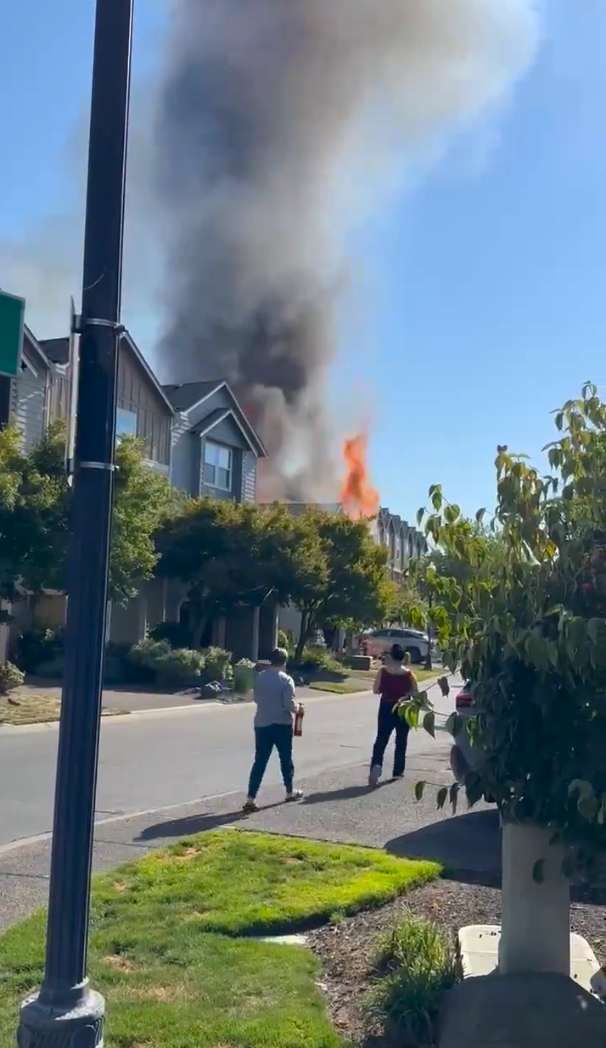 Thousands without power after a Cessna 421C crashed  in  a residential area in Fairview, Oregon