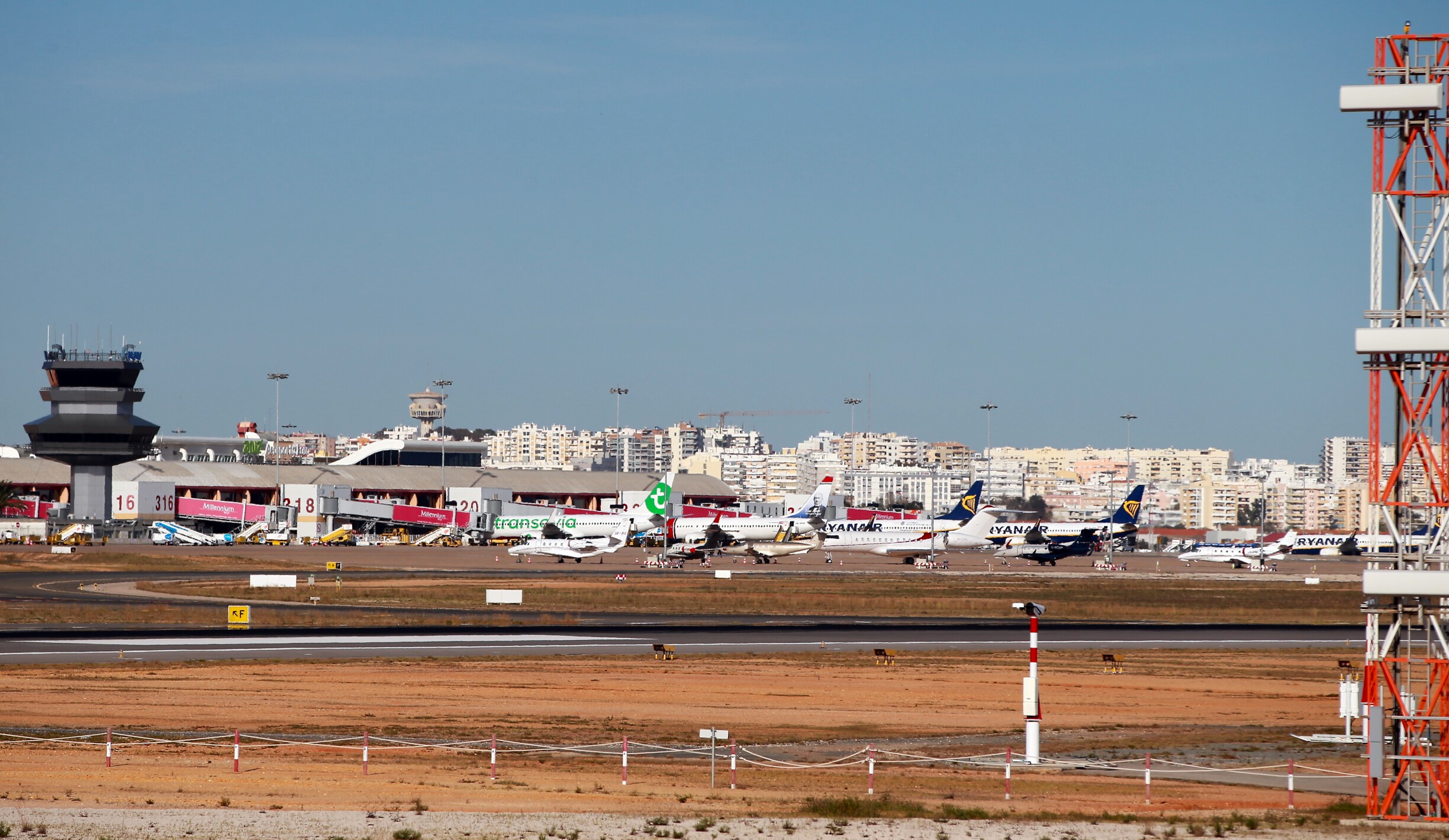 ANA - Aeroportos de Portugal invests around 20 million euros in Faro Airport.