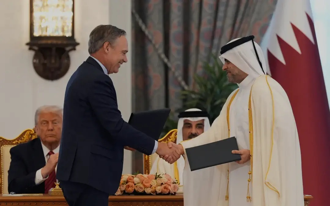 Historic deal said Trump as Qatar Airways signed deal for 160 Boeing long-haul aircraft during Presidential visit.