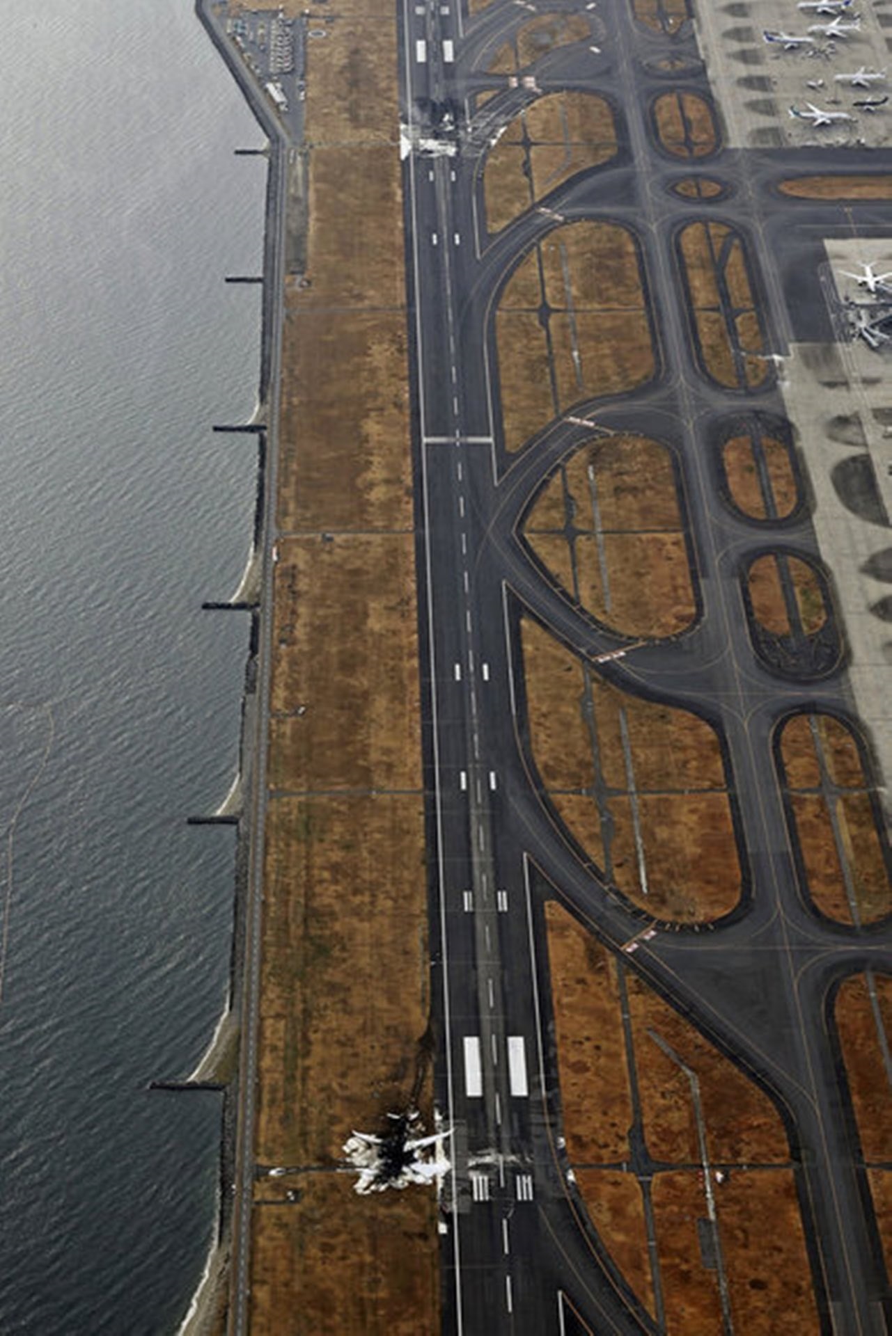 Japan's JTSB released second progress report on Japan Airlines plane and a Japan Coast Guard aircraft collision : Runway Occupancy Monitoring Support Function warning was ignored.