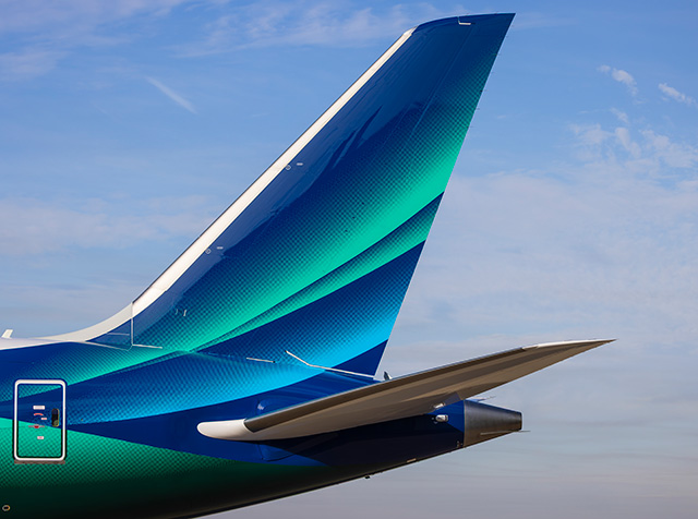 Alaska Airlines unveiled the first newly painted B787-9 Dreamliner inspired by the Northern Lights, placed historic aircraft order.