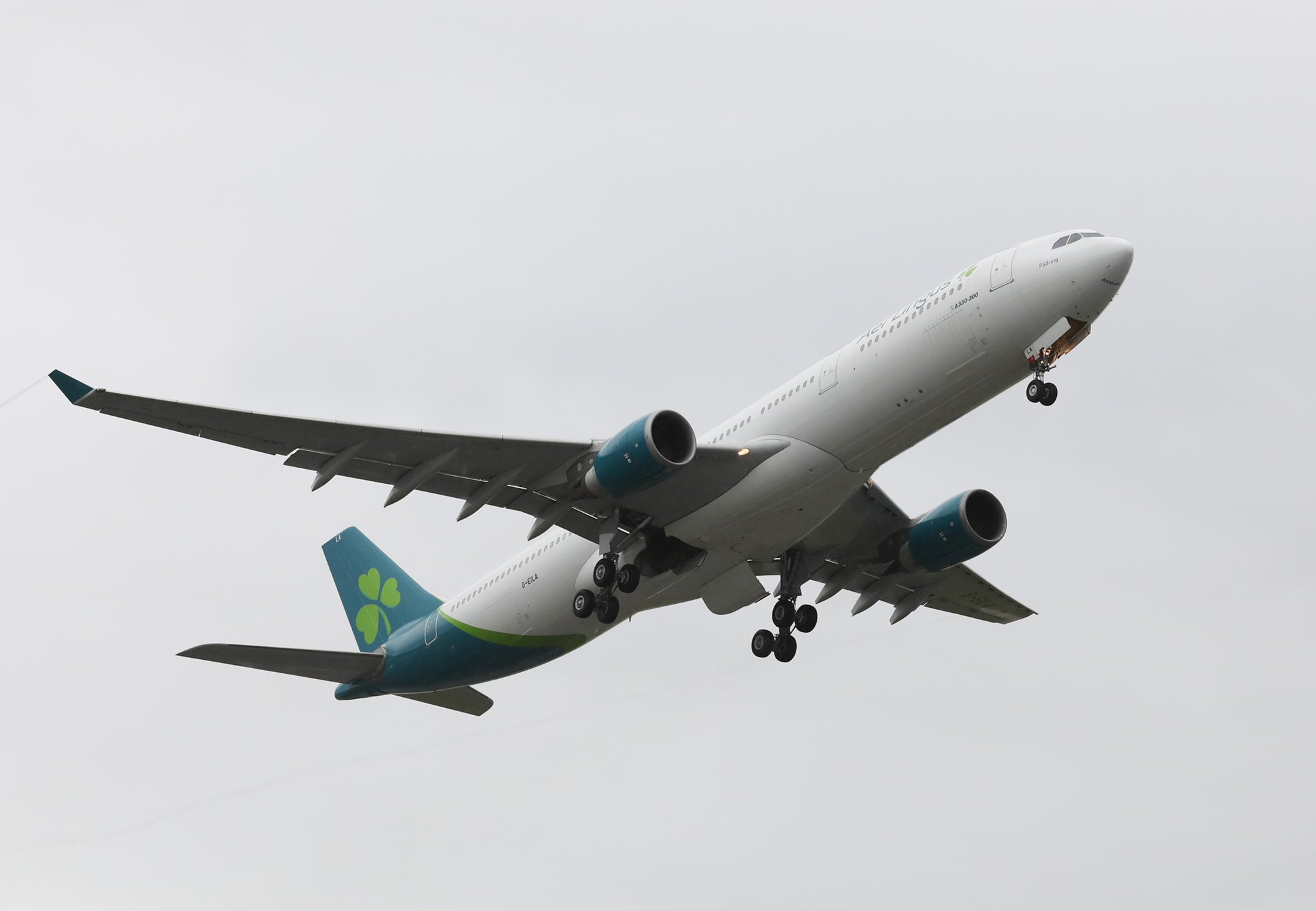 Aer Lingus halts ticket sales amid plans to shut Manchester base, 200 jobs set to be affected.