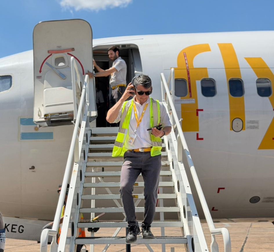 Flybondi Employees' salaries not deposited and the company cited 