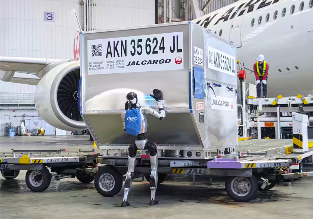 Japan Airlines to start a pilot project : Humanoid robots to be used for ground handling operations at airports.