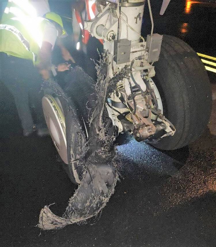 Already  Burst  tyre  of  a  14.7  years old  Air India  Express  Boeing 737-800  sustained  a  safe  landing  at  Kochi , avoiding  Kozhikode Runway of  India.