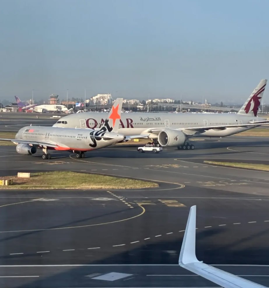 Jetstar and Qatar Airways Jets Narrowly Avoid Collision at Sydney Airport as Safety Concerns Mount