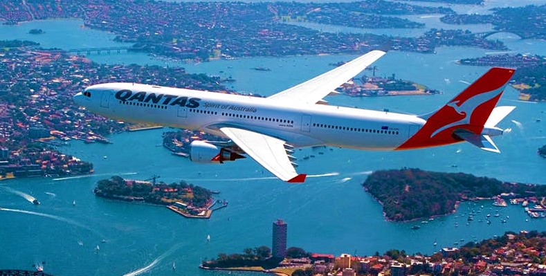 Australians  in  Holiday  mood  -  a  big  boost  for  the  aviation  industry ,  thanks  to  Australian  govt's  tourism  package  !