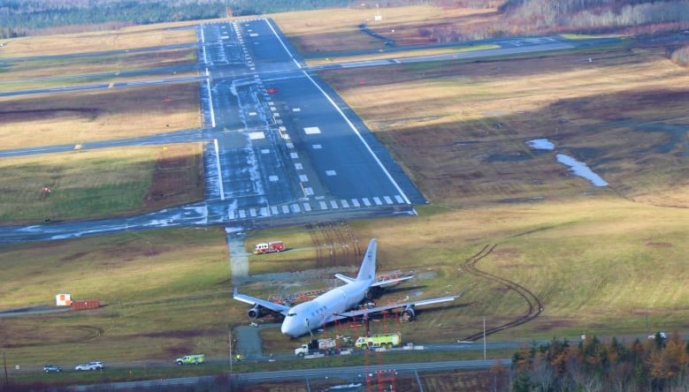 Poor communication in the notices to airmen (NOTAM) , crew fatigue are among factors of 2018 Halifax runway overrun .