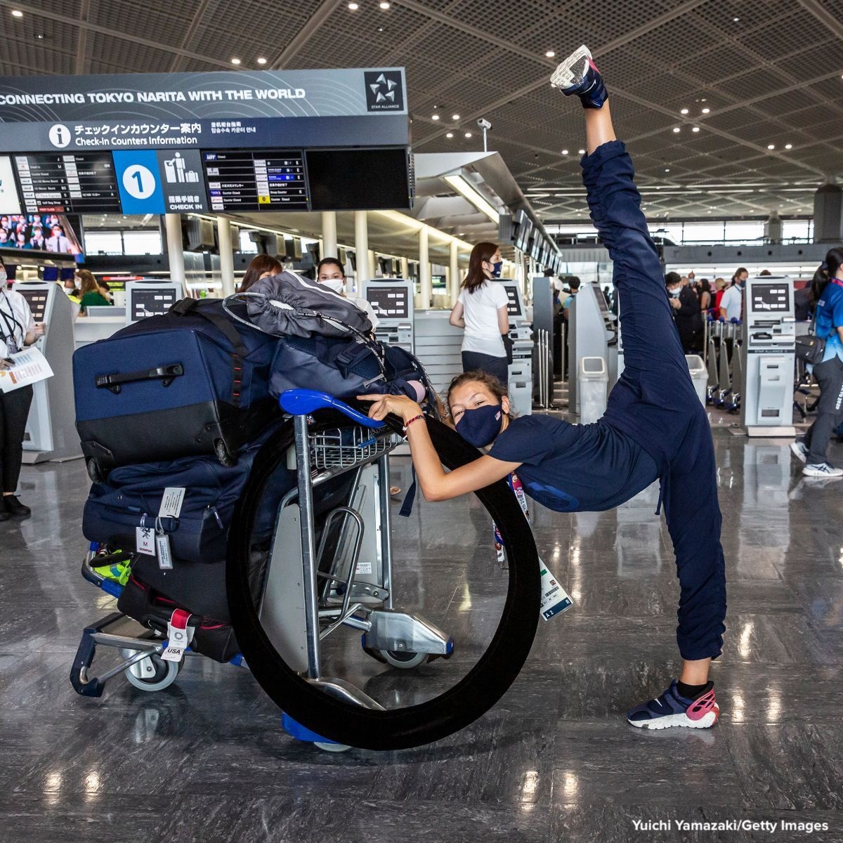 Moments - How  Airports  around  the  World  welcomed  their  Olympic  Medalists  and  Participants  ?