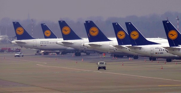  Why is Germany selling 25% of  its Pandemic  Acquired  shares of  Lufthansa Group ?