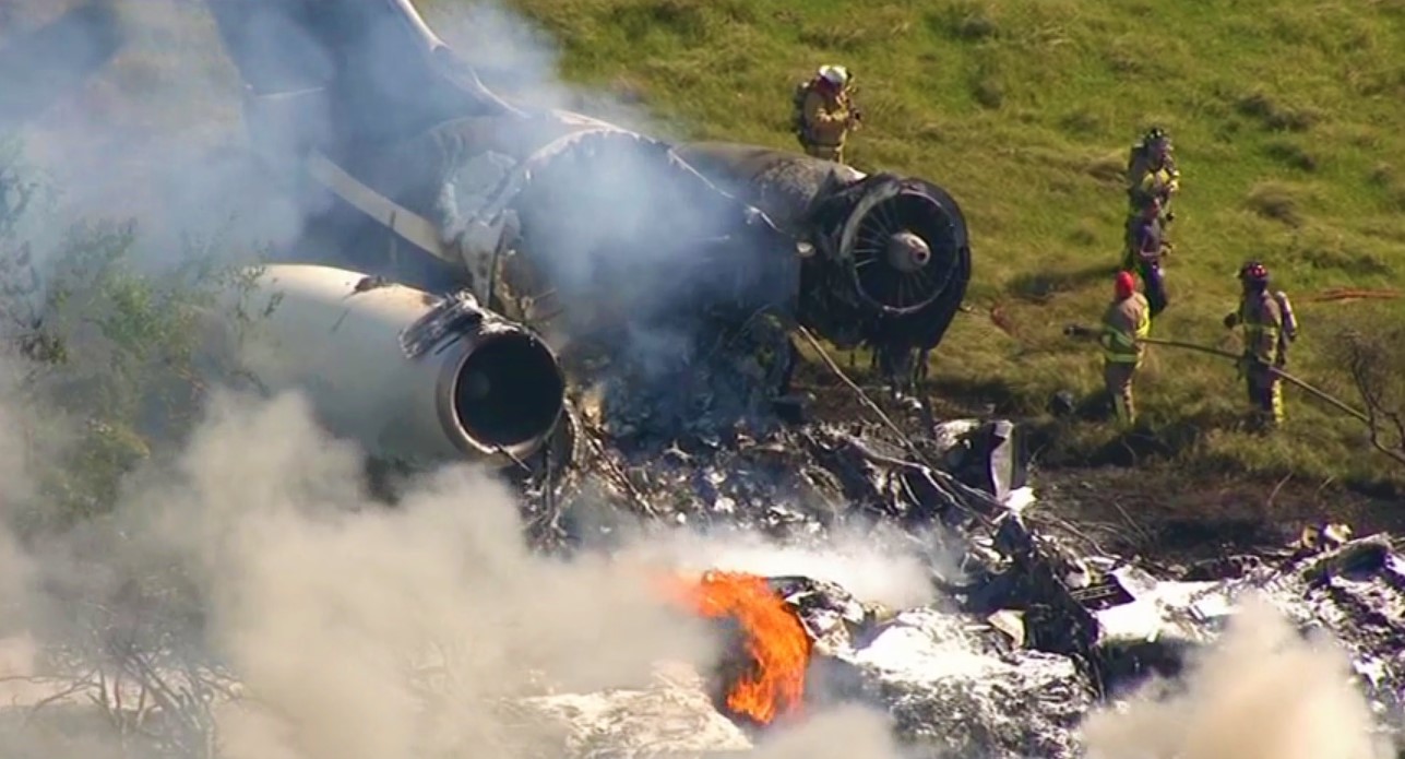 Non fatal Crash - 34 years old McDonnell Douglas MD-87 did a runway excursion and burst into flames in a field near Houston Executive Airport (KTME) !